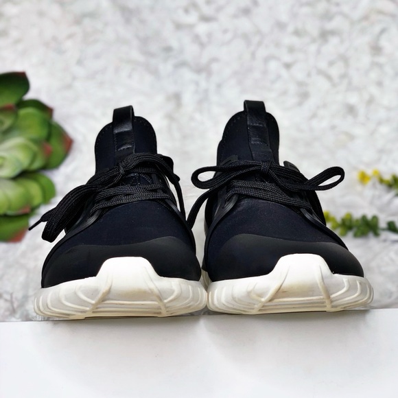 SOLD Moncler Emilien Black Low Sneakers Trainers - Picture 6 of 8